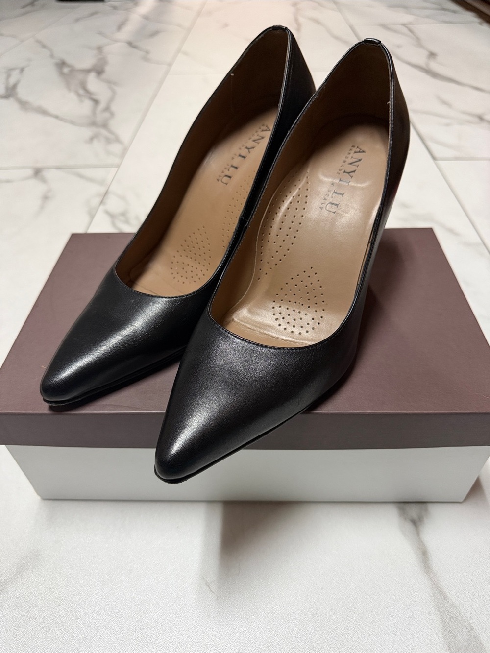 Anyi Lu Black Leather Pointed Toe Heels Size 39